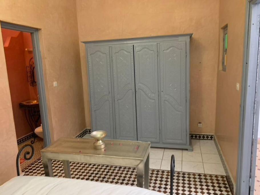 Ryad De Charme Authentique Piscine Calme Marrakesh Exterior photo